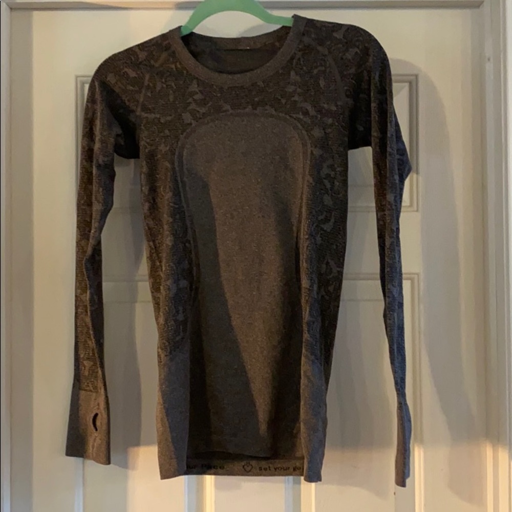 Lululemon swiftly tech longsleeve